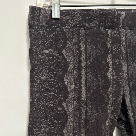 Juicy Couture Snake Print leggings - Picture 3 of 8